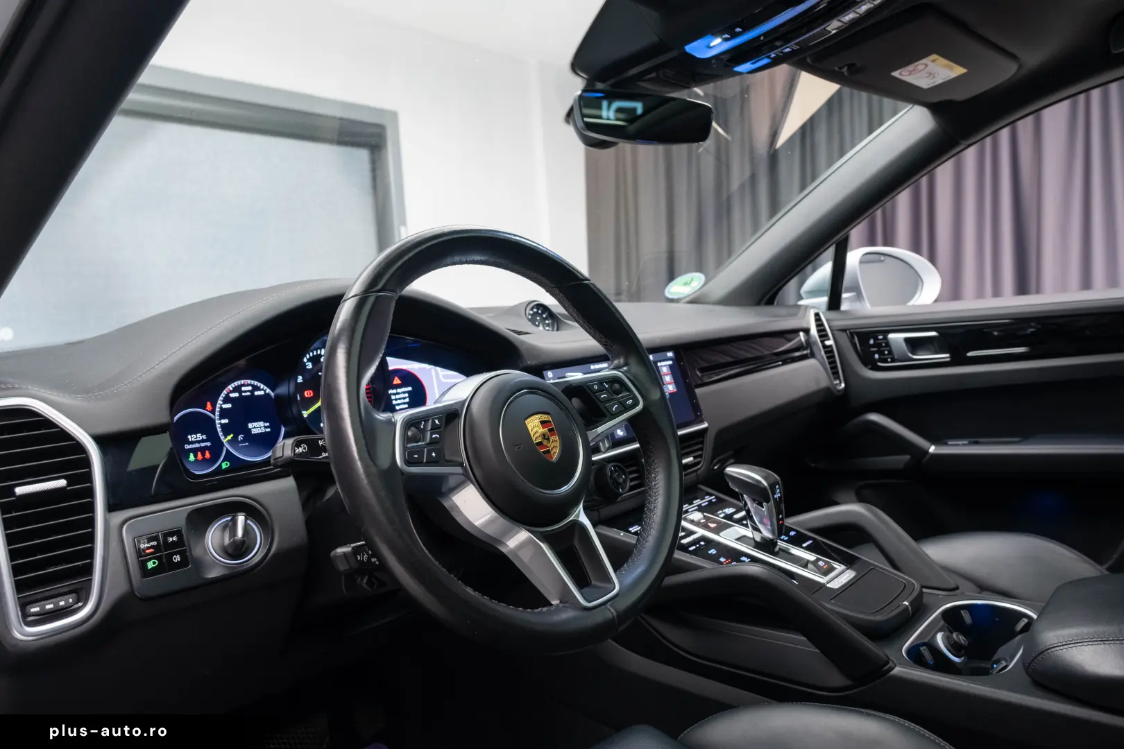 Porsche Cayenne Coupe Plug-In Hybrid