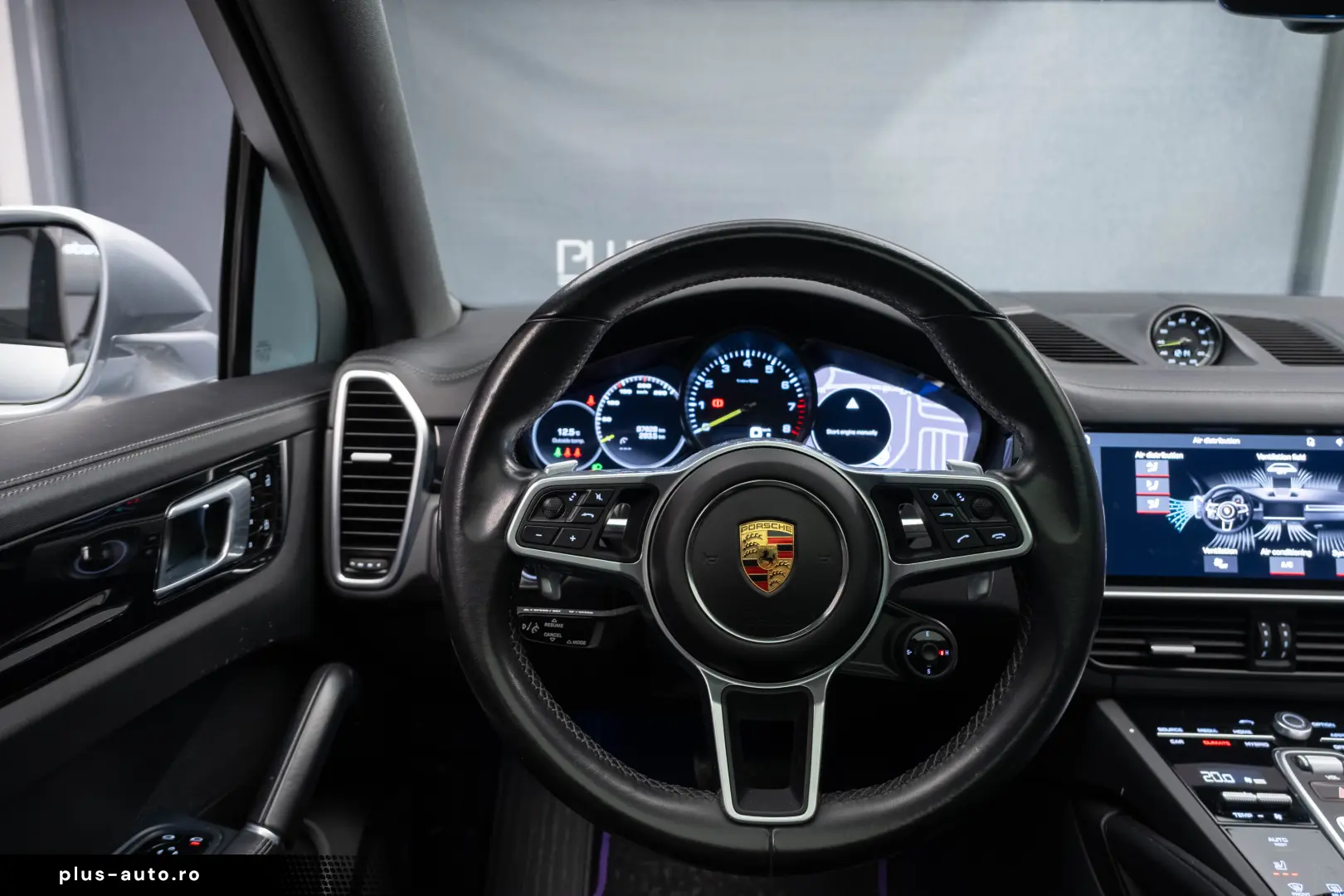 Porsche Cayenne Coupe Plug-In Hybrid