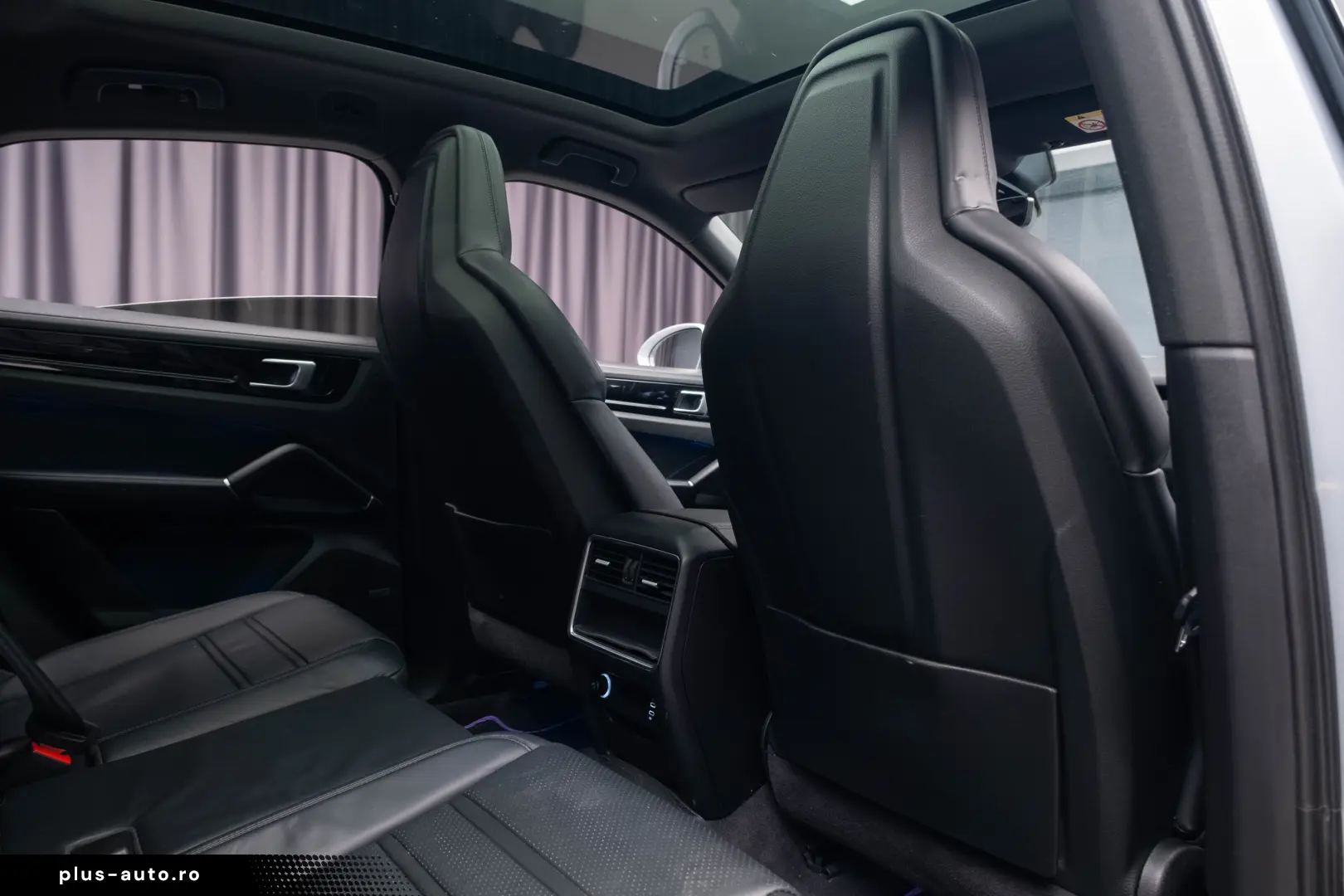 Porsche Cayenne Coupe Plug-In Hybrid