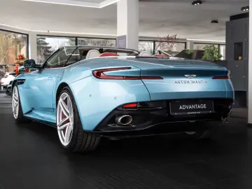 ASTON MARTIN DB12 4.0 V8 Volante 360 Heated Ventilated seats