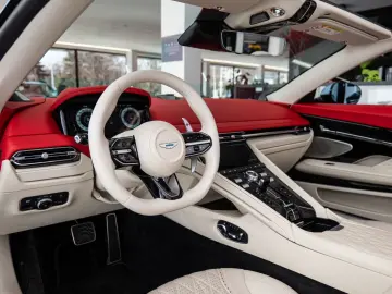 ASTON MARTIN DB12 4.0 V8 Volante 360 Heated Ventilated seats