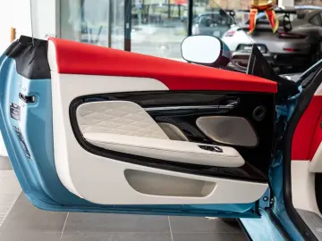 ASTON MARTIN DB12 4.0 V8 Volante 360 Heated Ventilated seats