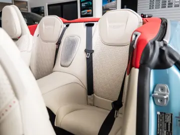 ASTON MARTIN DB12 4.0 V8 Volante 360 Heated Ventilated seats