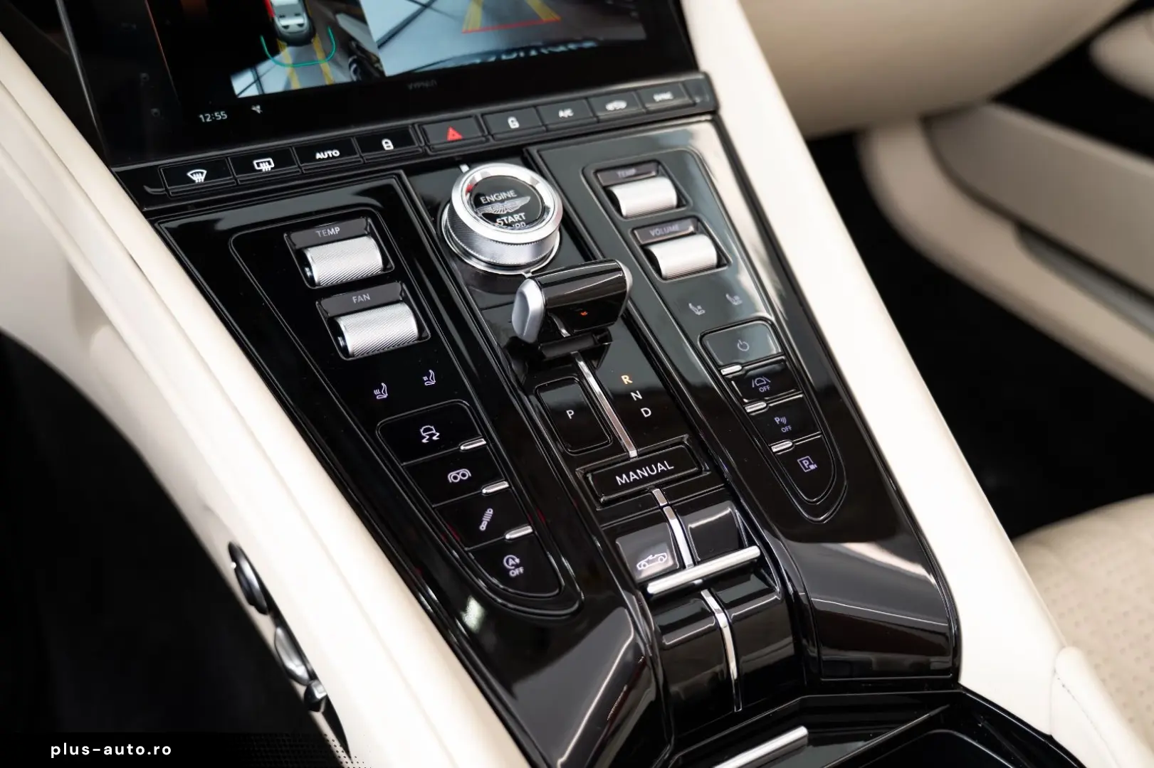 ASTON MARTIN DB12 4.0 V8 Volante 360 Heated Ventilated seats