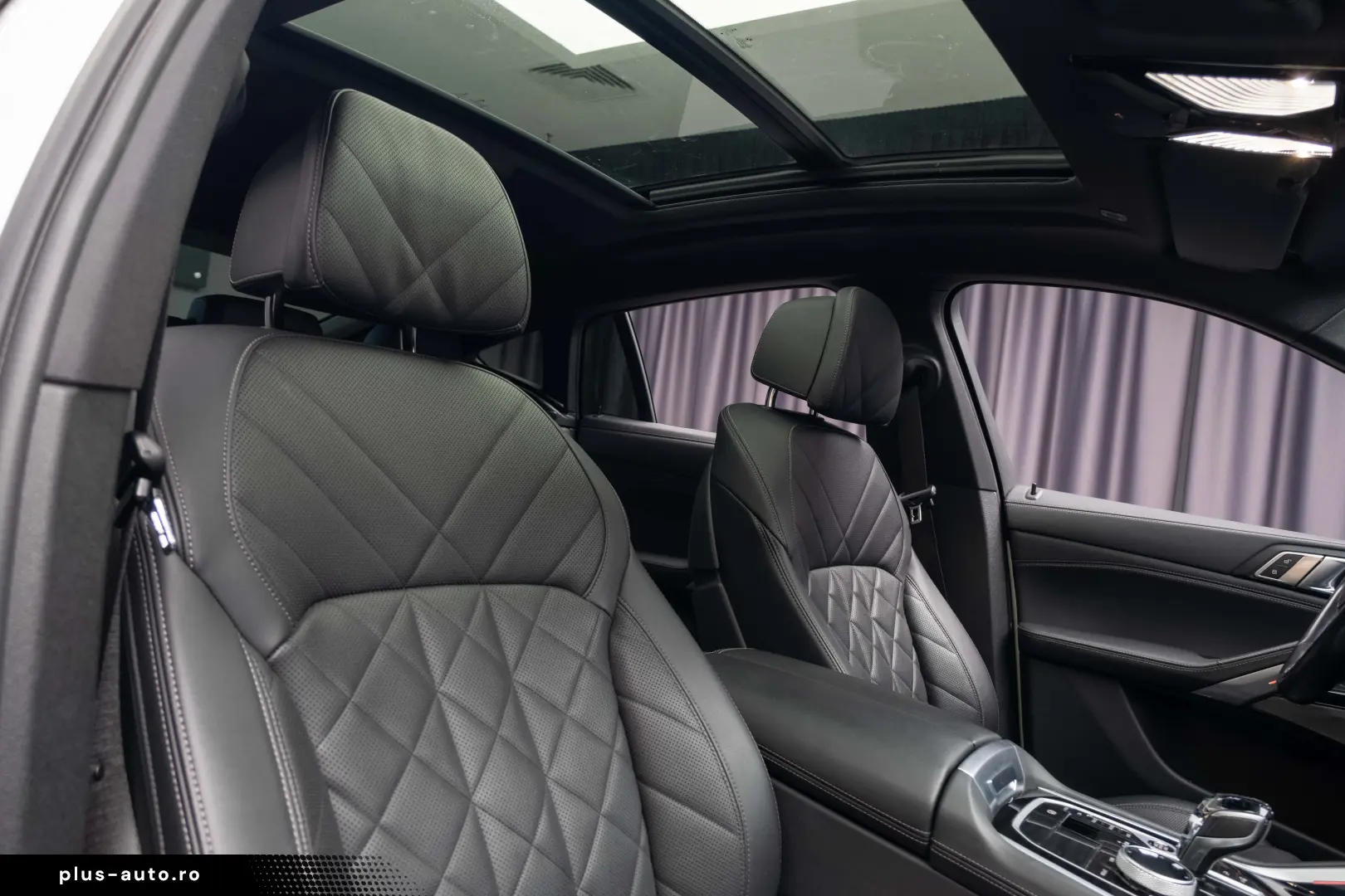 BMW X6 4.0i M Pack Pano H&K Gesture