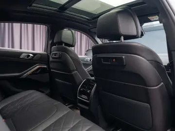 BMW X6 4.0i M Pack Pano H&K Gesture