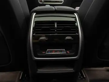 BMW X6 4.0i M Pack Pano H&K Gesture