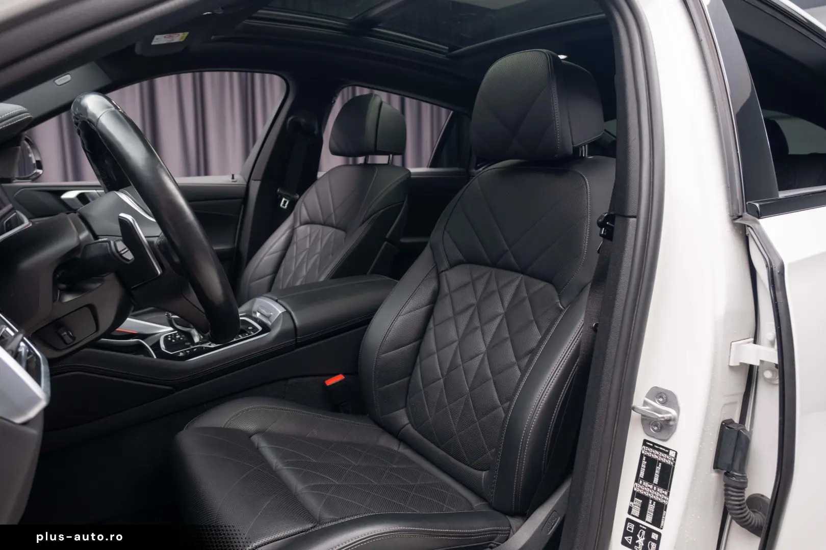 BMW X6 4.0i M Pack Pano H&K Gesture