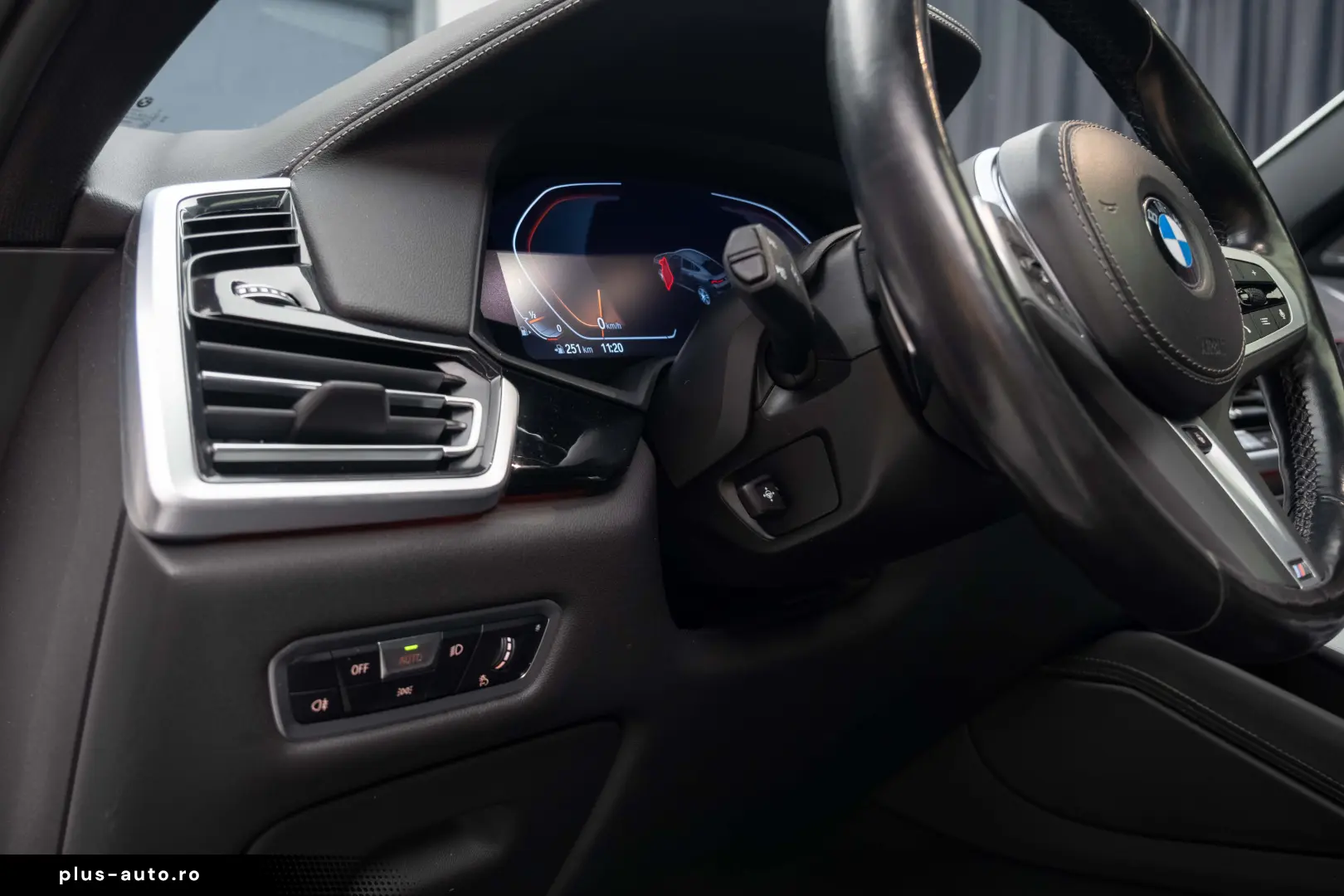 BMW X6 4.0i M Pack Pano H&K Gesture