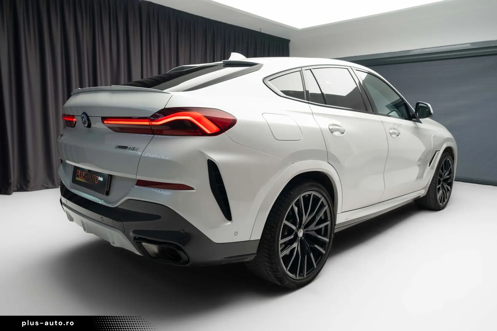 BMW X6 4.0i M Pack Pano H&K Gesture