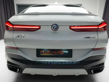 BMW X6 4.0i M Pack Pano H&K Gesture
