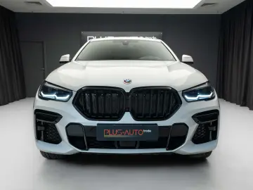 BMW X6 4.0i M Pack Pano H&K Gesture