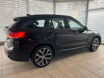 BMW X1 xD25e Sport Line PANORAMA