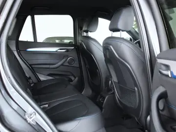 BMW X1 xDrive25e M Sport (F48)  LED ACC Kamera Leder