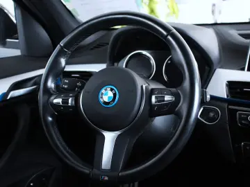 BMW X1 xDrive25e M Sport (F48)  LED ACC Kamera Leder