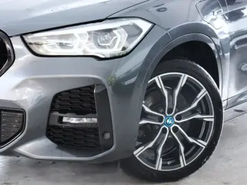 BMW X1 xDrive25e M Sport (F48)  LED ACC Kamera Leder