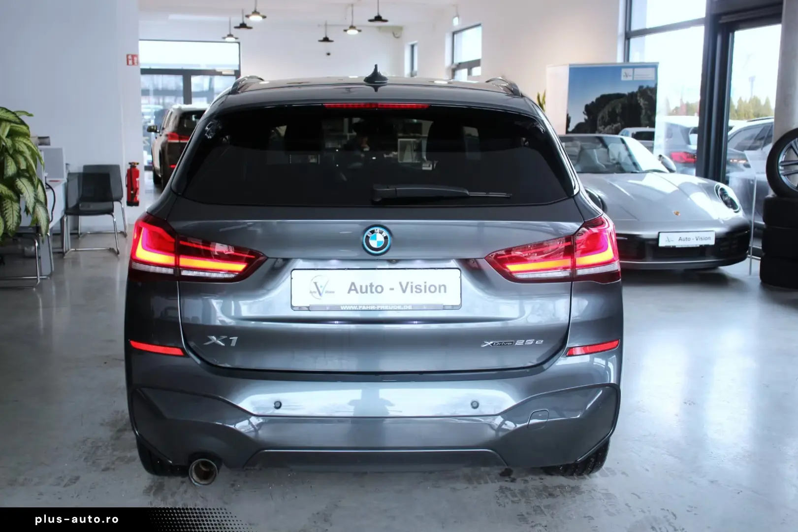 BMW X1 xDrive25e M Sport (F48)  LED ACC Kamera Leder