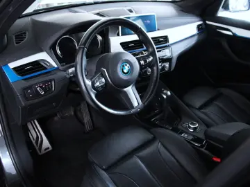 BMW X1 xDrive25e M Sport (F48)  LED ACC Kamera Leder