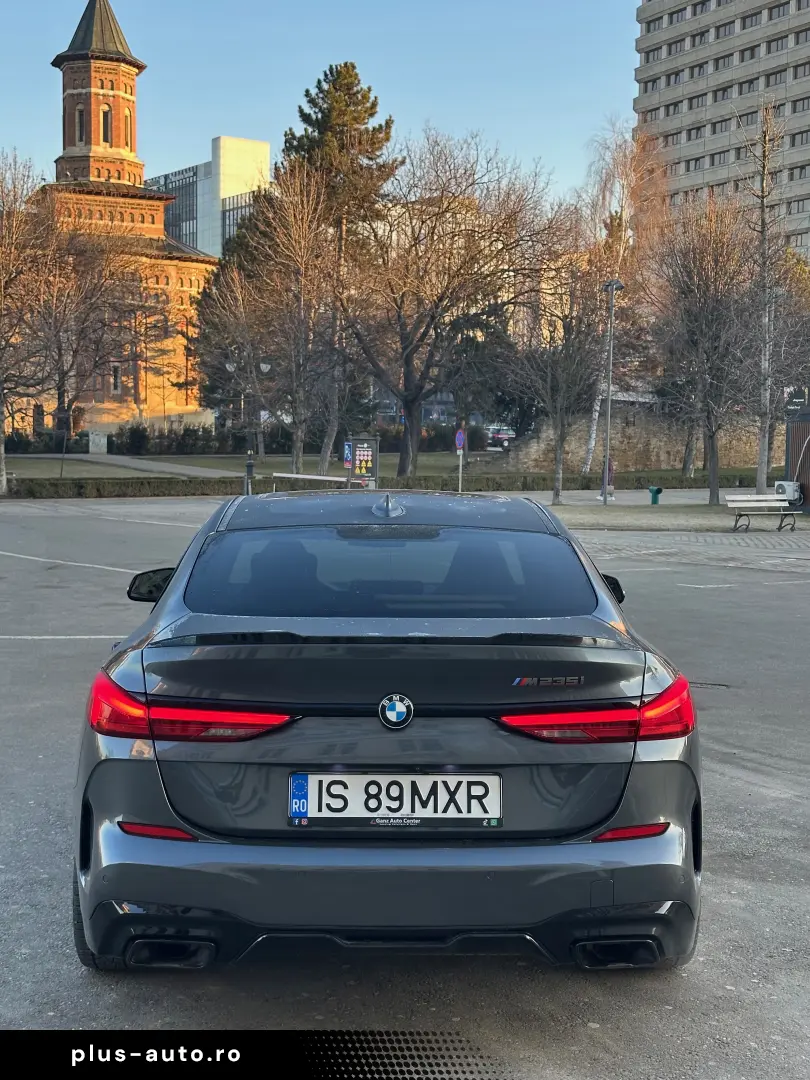 BMW M235