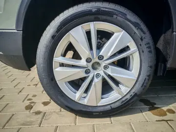 Skoda Karoq 1.5 TSI DSG Selection 150 CP