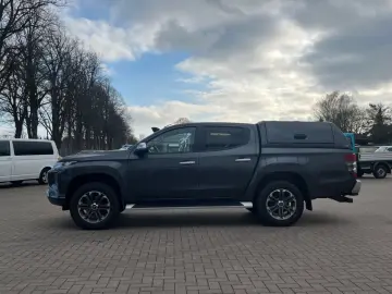 MITSUBISHI L200 Top DoKa 2 2 D 4WD HARDTOP KLIMA NAVI LEDER