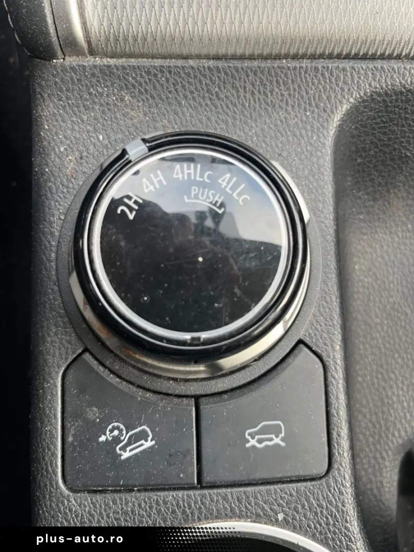 MITSUBISHI L200 Top DoKa 2 2 D 4WD HARDTOP KLIMA NAVI LEDER