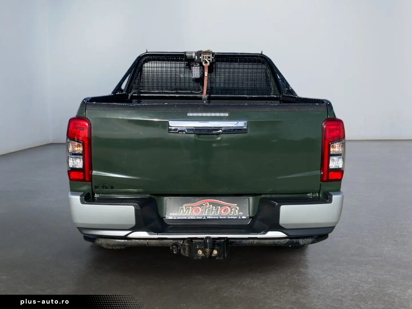 MITSUBISHI L200 TOP 2.2 DI-D 4WD TEMP SHZ PDC NAVI 2xKlima