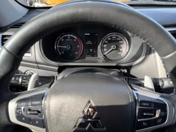 MITSUBISHI L200 TOP 2.2 DI-D 4WD