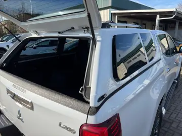 MITSUBISHI L200 TOP 2.2 DI-D 4WD