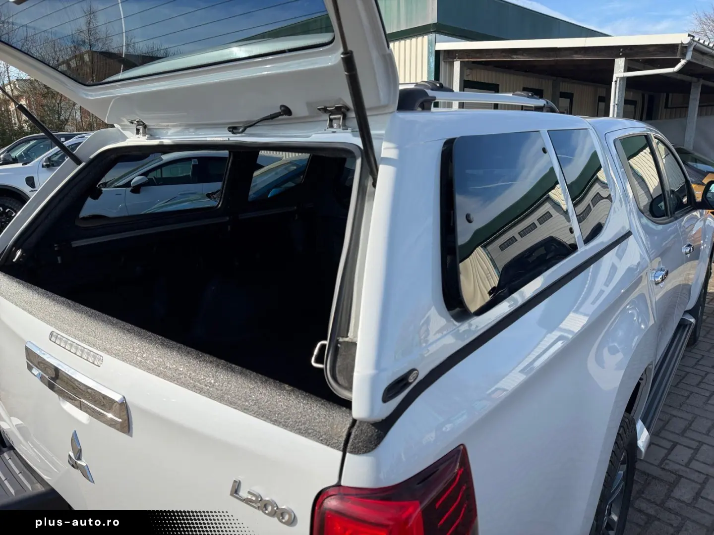 MITSUBISHI L200 TOP 2.2 DI-D 4WD