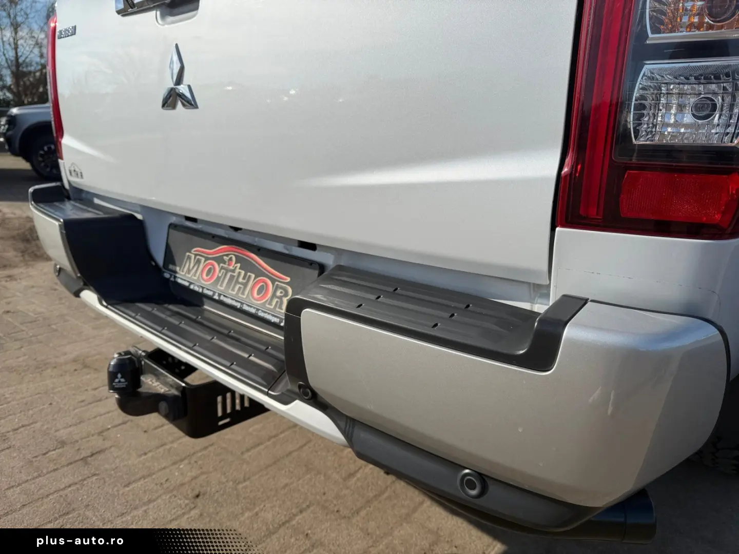 MITSUBISHI L200 TOP 2.2 DI-D 4WD