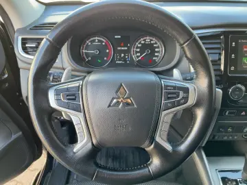 MITSUBISHI L200 4x4 2.2