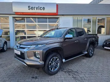 MITSUBISHI L200 2.2 DI-D Automatik Top Doppelkabine 4WD