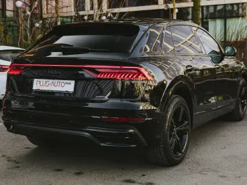 AUDI Q8 50 TDI