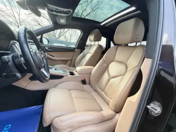PORSCHE MACAN Distronic Lane Assist Panoramic Bose LED Incal