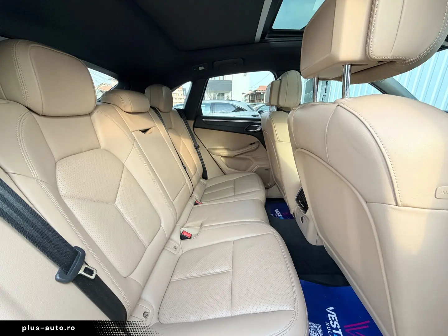 PORSCHE MACAN Distronic Lane Assist Panoramic Bose LED Incal