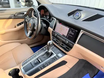 PORSCHE MACAN Distronic Lane Assist Panoramic Bose LED Incal