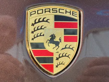 PORSCHE MACAN Distronic Lane Assist Panoramic Bose LED Incal