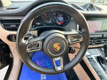 PORSCHE MACAN Distronic Lane Assist Panoramic Bose LED Incal