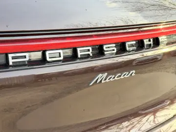 PORSCHE MACAN Distronic Lane Assist Panoramic Bose LED Incal