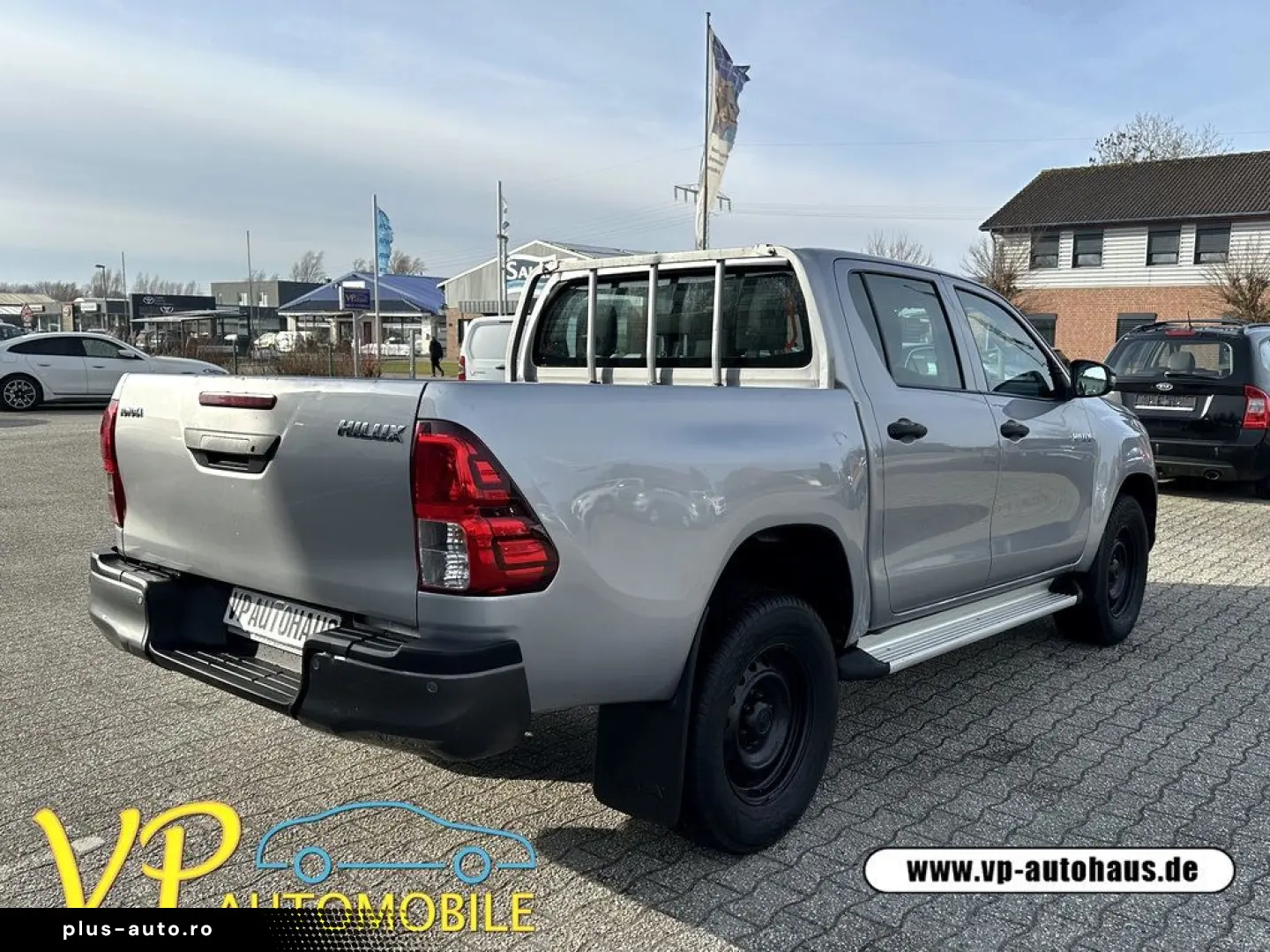 TOYOTA Hilux Double Cab Duty 4x4