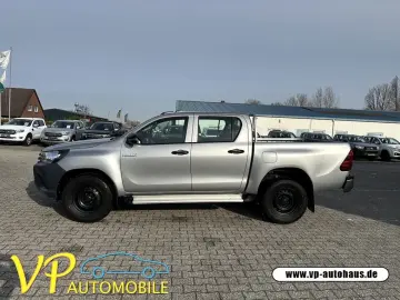 TOYOTA Hilux Double Cab Duty 4x4