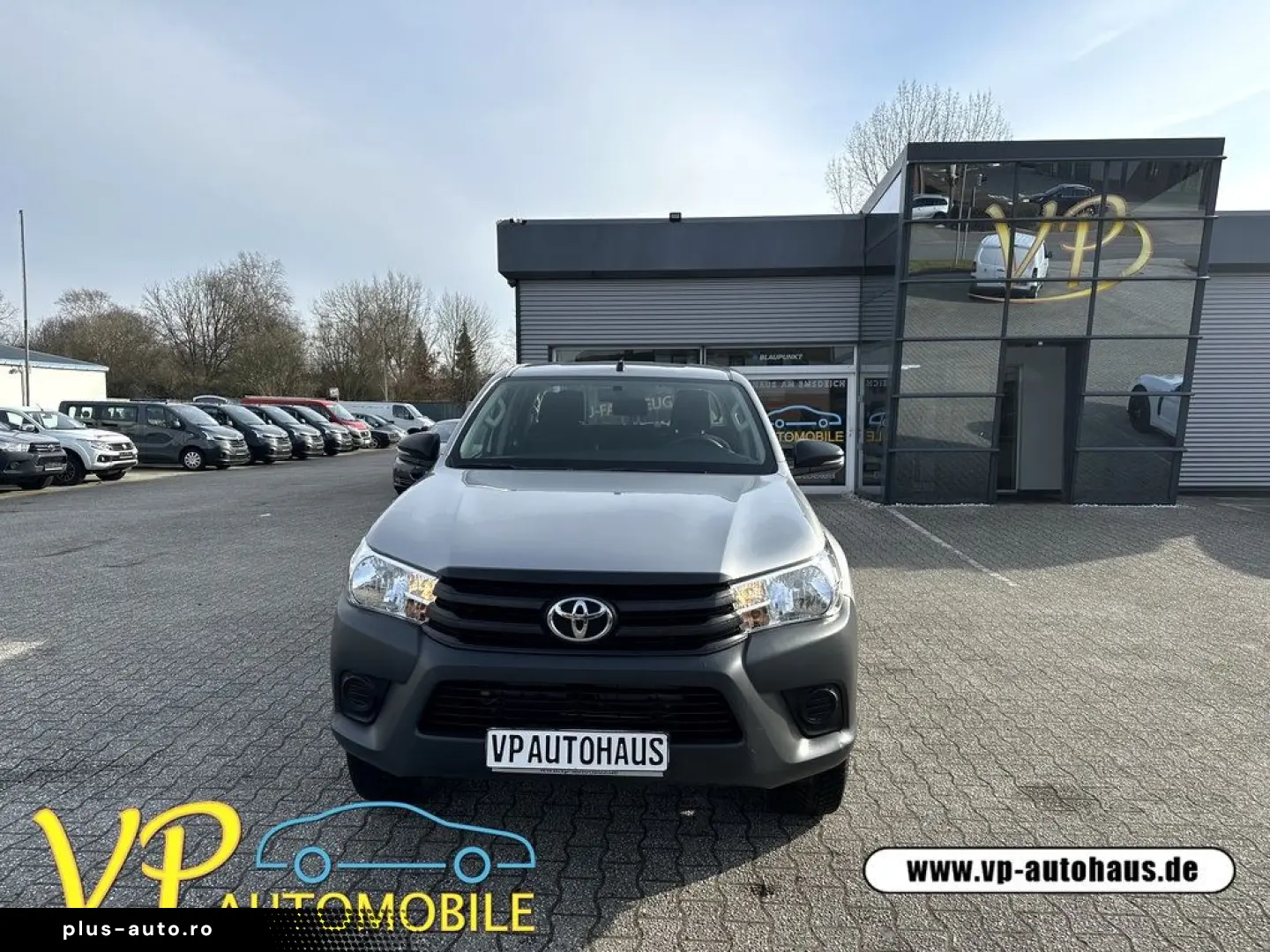 TOYOTA Hilux Double Cab Duty 4x4