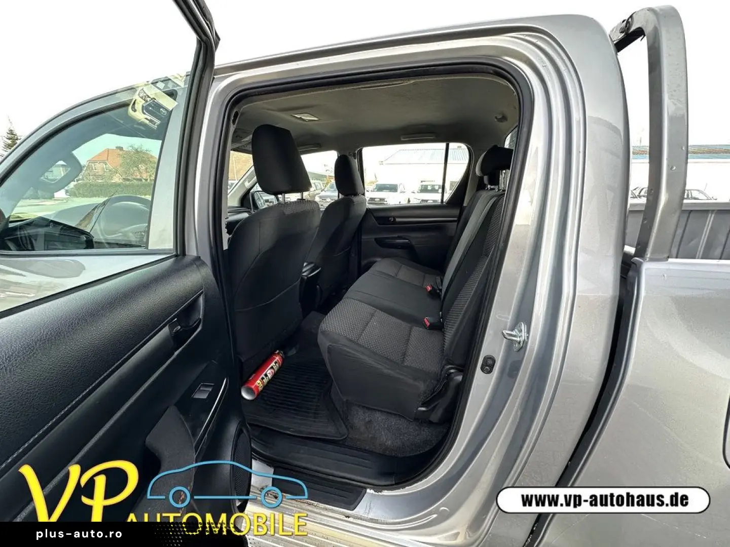 TOYOTA Hilux Double Cab Duty 4x4