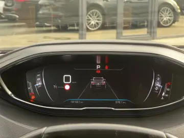 Peugeot 3008 Gen-Ii-2016