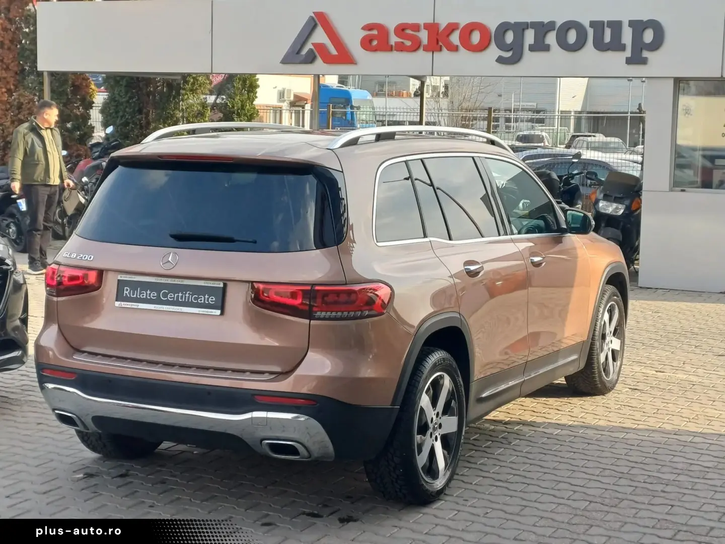 MERCEDES-BENZ GLB 200 1.3 benzina 163CP 7 locuri