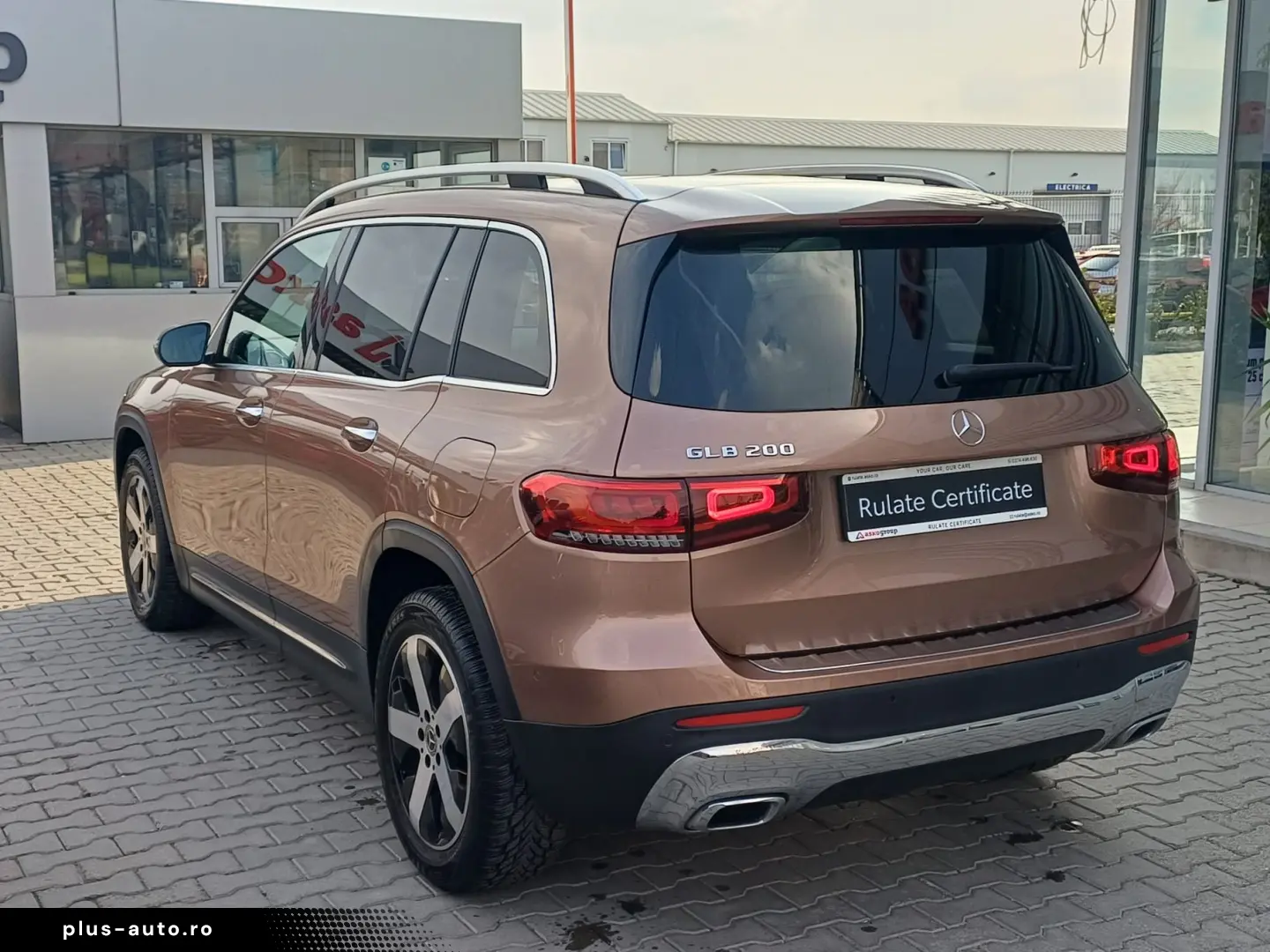 MERCEDES-BENZ GLB 200 1.3 benzina 163CP 7 locuri