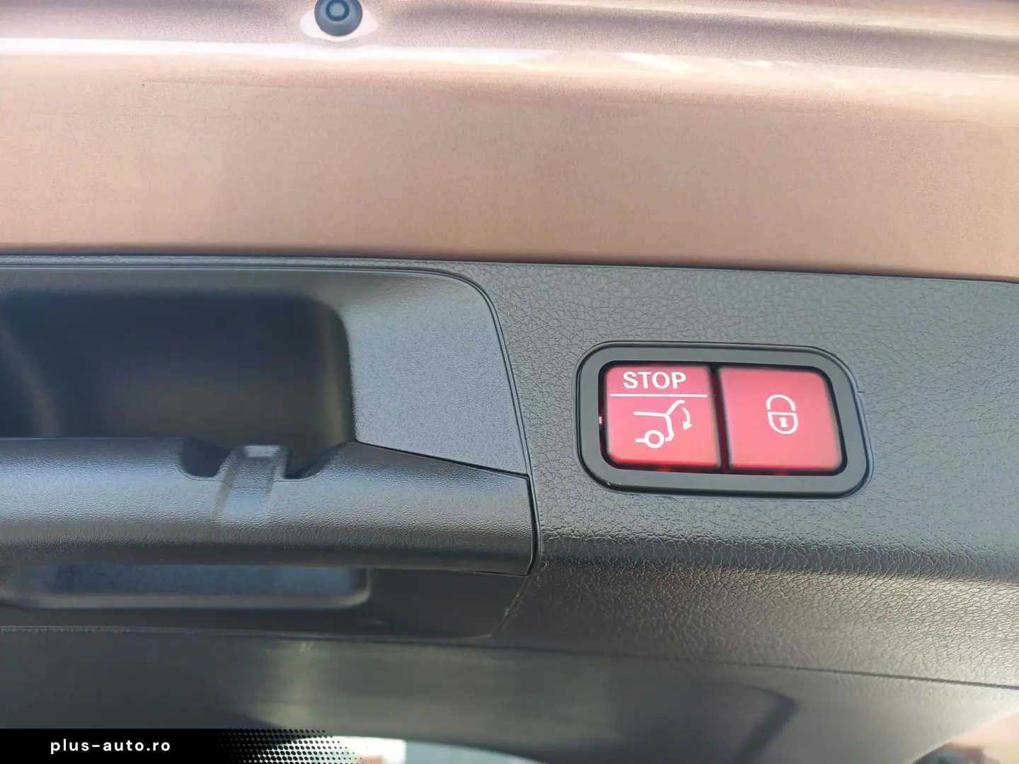 MERCEDES-BENZ GLB 200 1.3 benzina 163CP 7 locuri