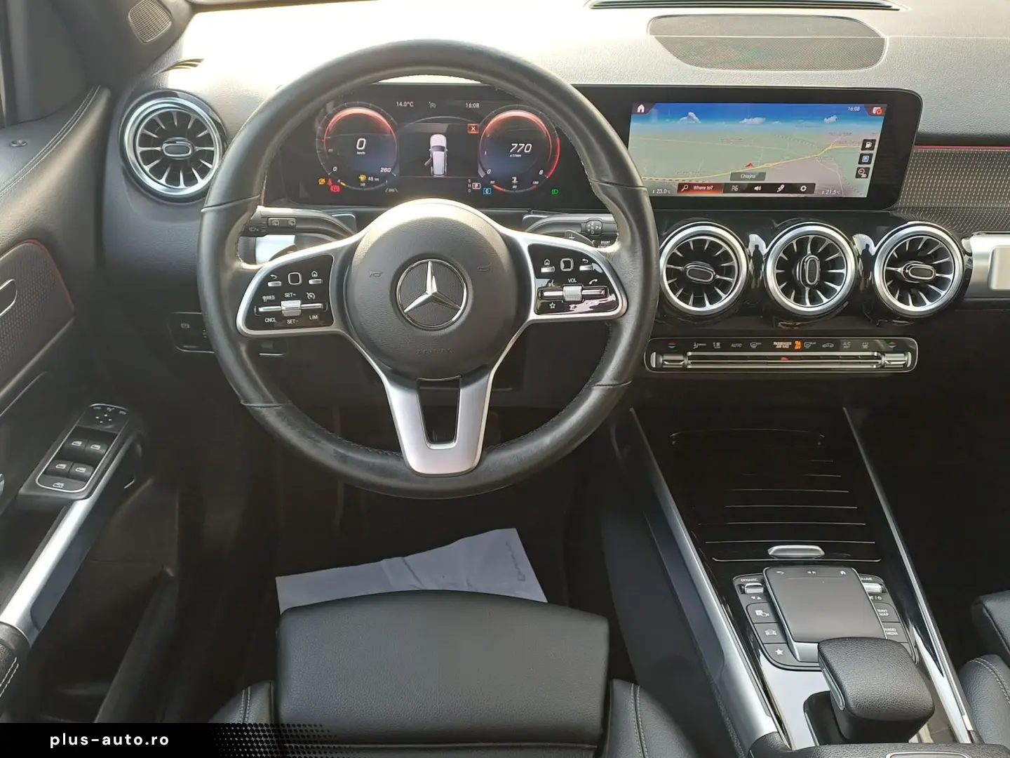 MERCEDES-BENZ GLB 200 1.3 benzina 163CP 7 locuri