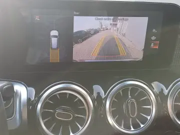 MERCEDES-BENZ GLB 200 1.3 benzina 163CP 7 locuri